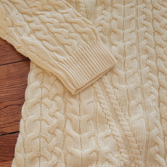 Aritzia Wilfred Devry Chinky Knit Sweater PRICE DROP! - Picture 12 of 12